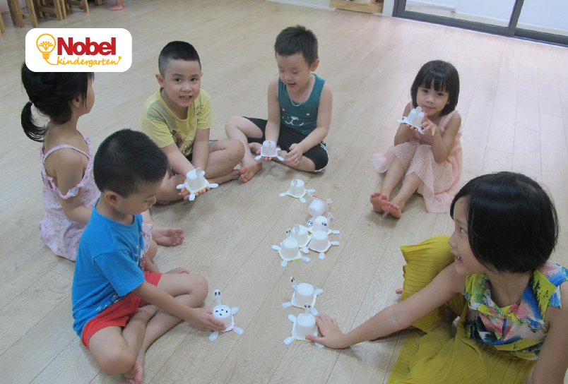 ƯƠM MẦM NGHỆ THUẬT VỚI TIẾT HỌC TẠO HÌNH